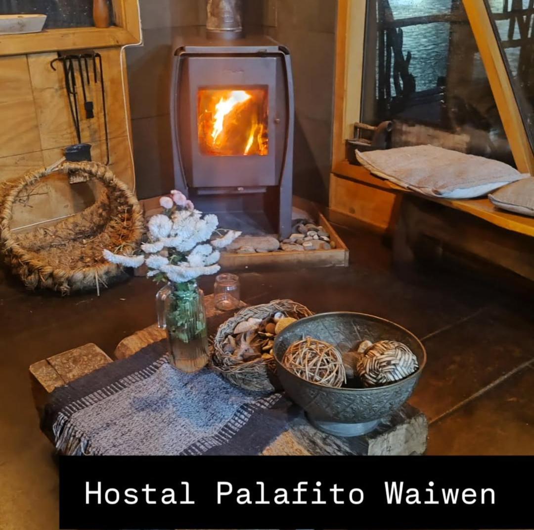 Hostal Palafito Waiwen Castro Zewnętrze zdjęcie